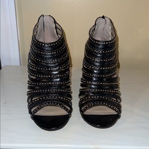 Black leather heel sandals